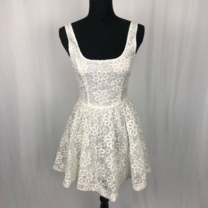 HP🎉 LUCCA COUTURE floral dress